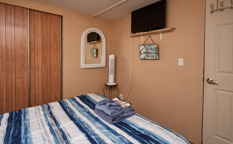 View of tv in Beach Room